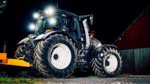 valtra-seria-n-tractor-lumini-led